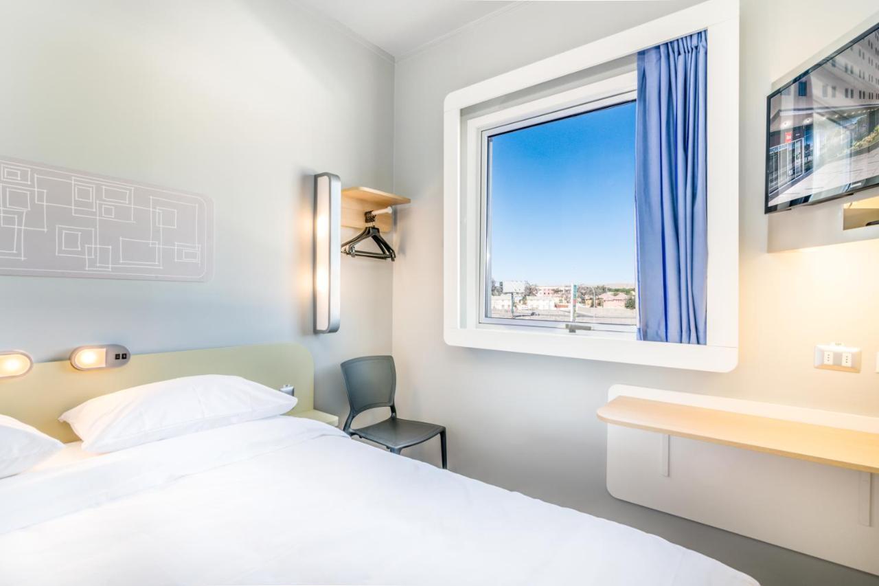 Ibis Budget Calama Exterior photo